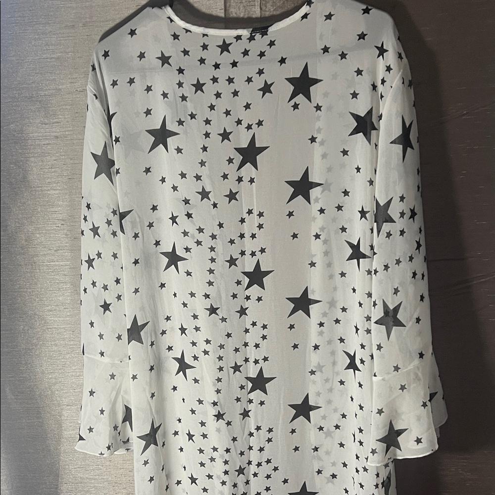 White Star Patterned Long Kimono 53”length, bell sleeves  ruffled - Picture 5 of 6